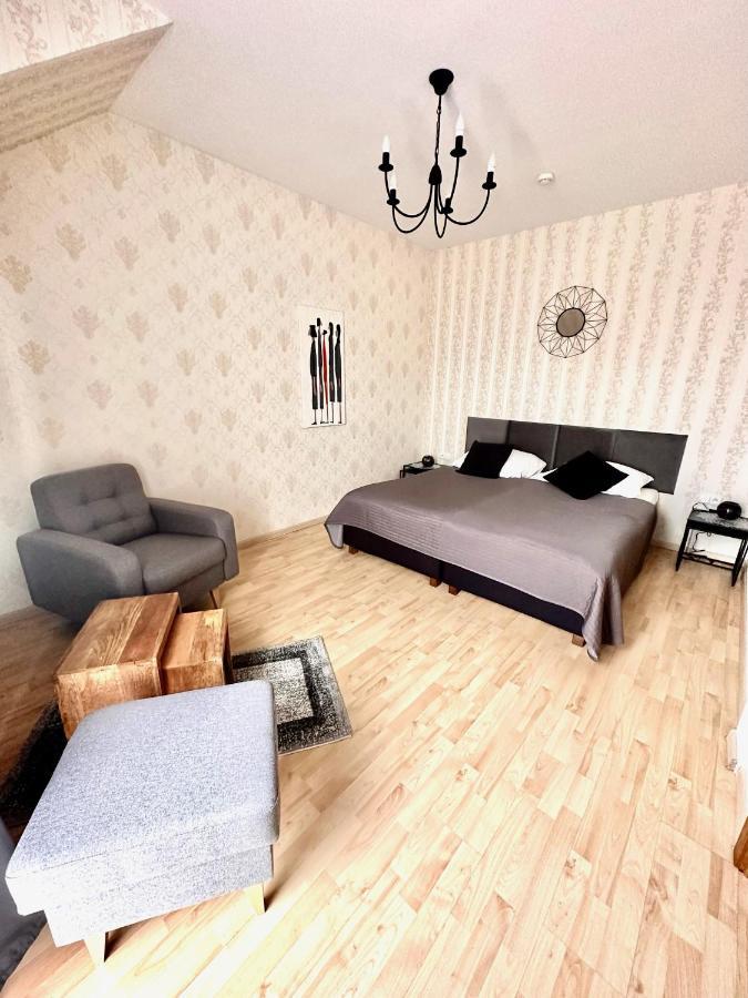 Hotel Horda ซูบีเซ ภายนอก รูปภาพ