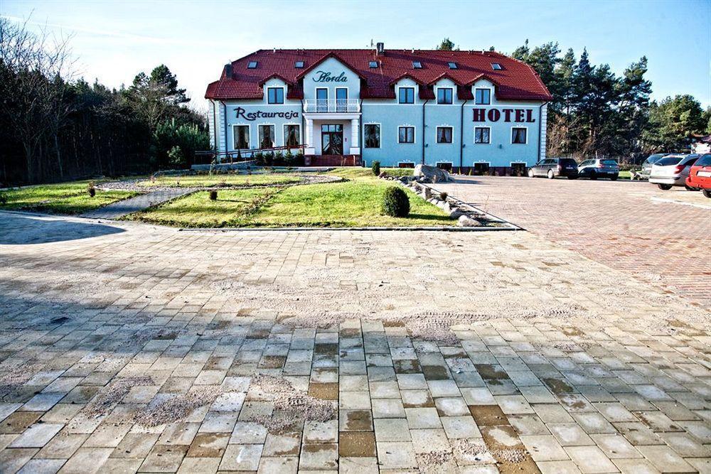 Hotel Horda ซูบีเซ ภายนอก รูปภาพ