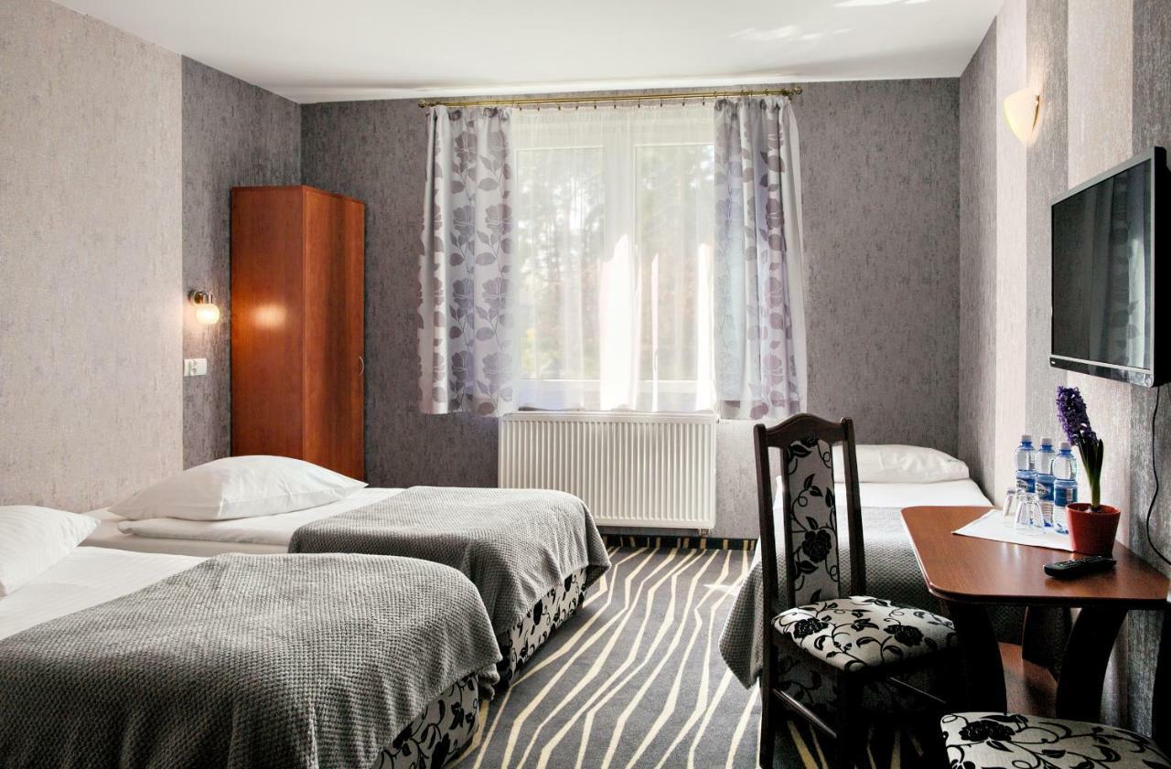 Hotel Horda ซูบีเซ ภายนอก รูปภาพ