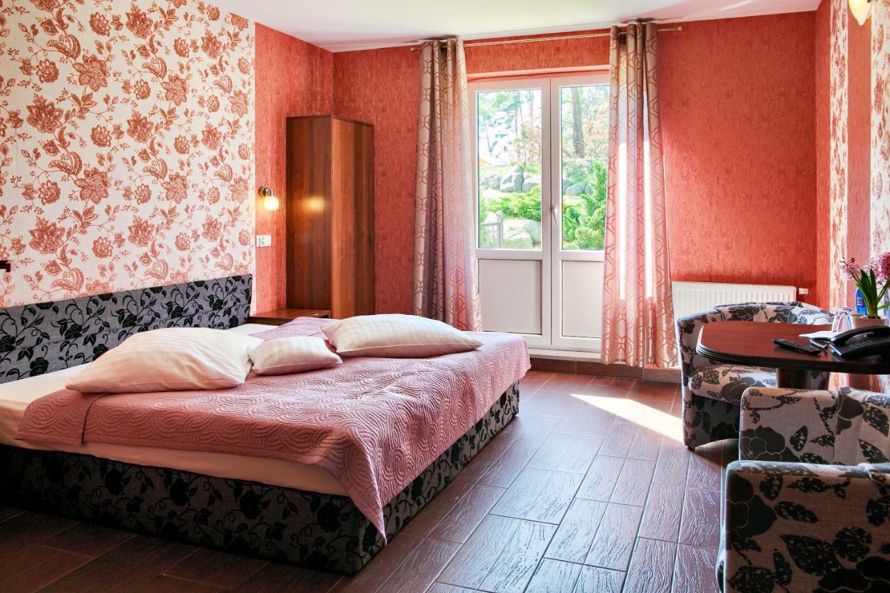 Hotel Horda ซูบีเซ ภายนอก รูปภาพ